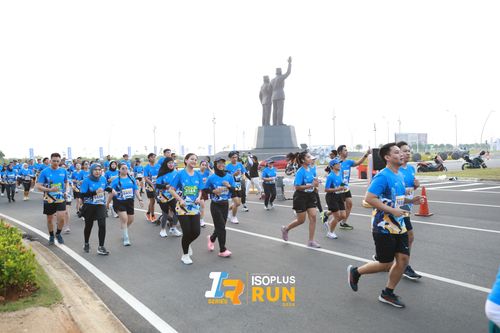 Race photo from ISOPlus Run 2024 Jakarta