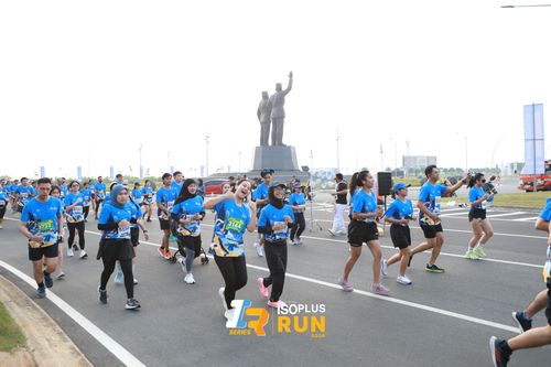 Race photo from ISOPlus Run 2024 Jakarta