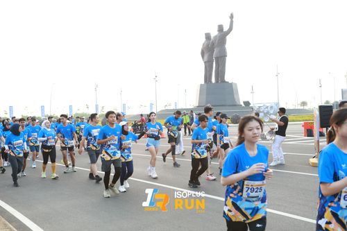 Race photo from ISOPlus Run 2024 Jakarta