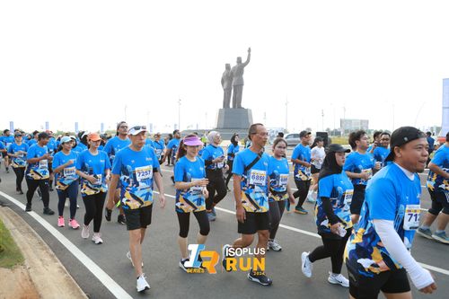 Race photo from ISOPlus Run 2024 Jakarta