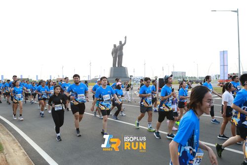 Race photo from ISOPlus Run 2024 Jakarta