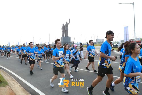 Race photo from ISOPlus Run 2024 Jakarta