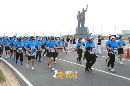 Race photo from ISOPlus Run 2024 Jakarta