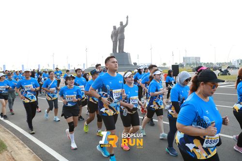 Race photo from ISOPlus Run 2024 Jakarta