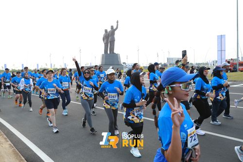 Race photo from ISOPlus Run 2024 Jakarta