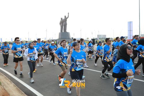 Race photo from ISOPlus Run 2024 Jakarta