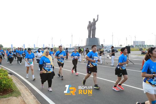 Race photo from ISOPlus Run 2024 Jakarta