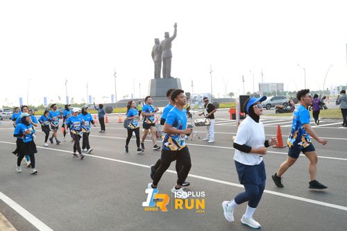 Race photo from ISOPlus Run 2024 Jakarta