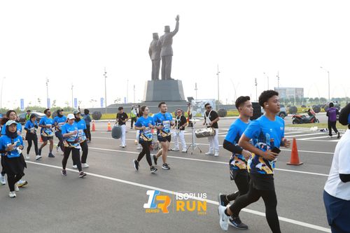 Race photo from ISOPlus Run 2024 Jakarta