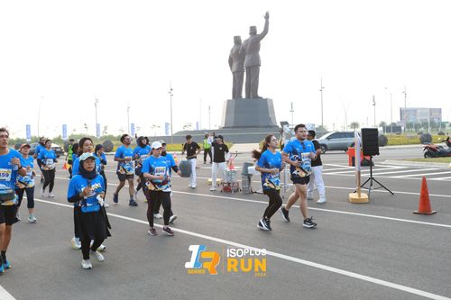Race photo from ISOPlus Run 2024 Jakarta