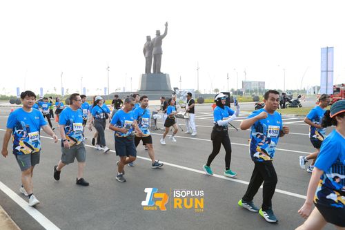Race photo from ISOPlus Run 2024 Jakarta