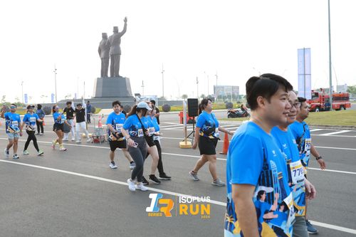 Race photo from ISOPlus Run 2024 Jakarta