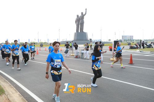Race photo from ISOPlus Run 2024 Jakarta