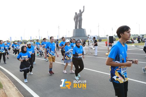 Race photo from ISOPlus Run 2024 Jakarta