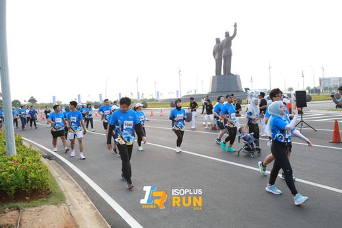 Race photo from ISOPlus Run 2024 Jakarta