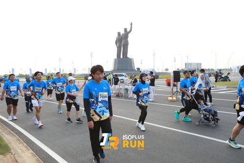 Race photo from ISOPlus Run 2024 Jakarta