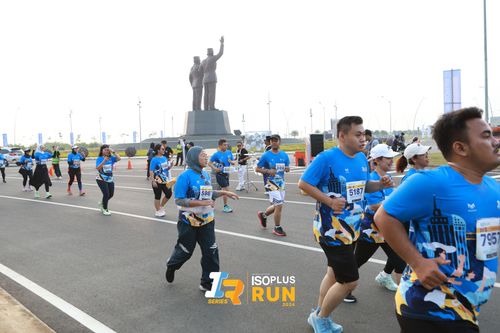 Race photo from ISOPlus Run 2024 Jakarta