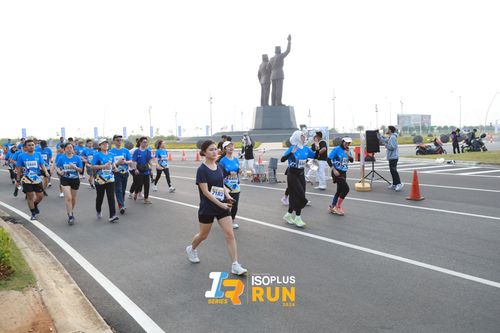 Race photo from ISOPlus Run 2024 Jakarta