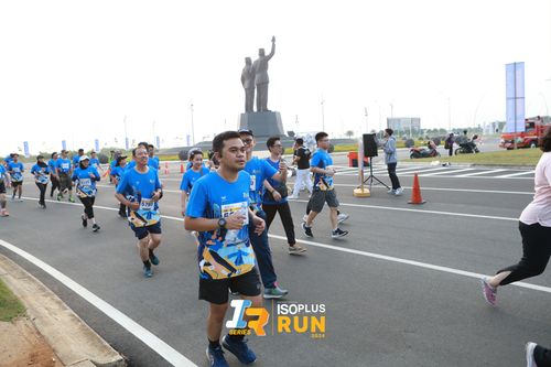Race photo from ISOPlus Run 2024 Jakarta