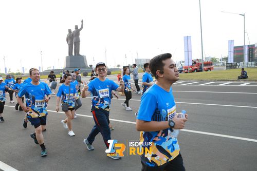 Race photo from ISOPlus Run 2024 Jakarta
