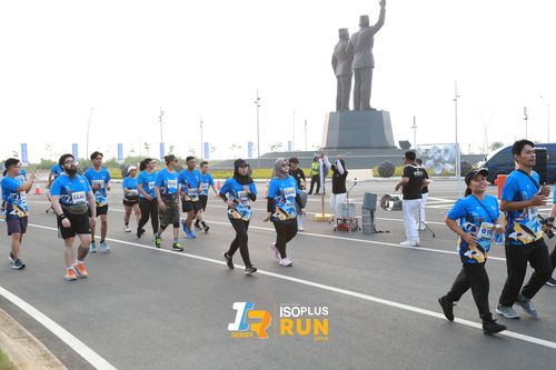 Race photo from ISOPlus Run 2024 Jakarta