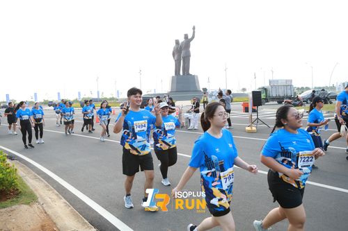 Race photo from ISOPlus Run 2024 Jakarta