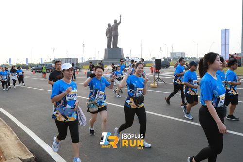 Race photo from ISOPlus Run 2024 Jakarta