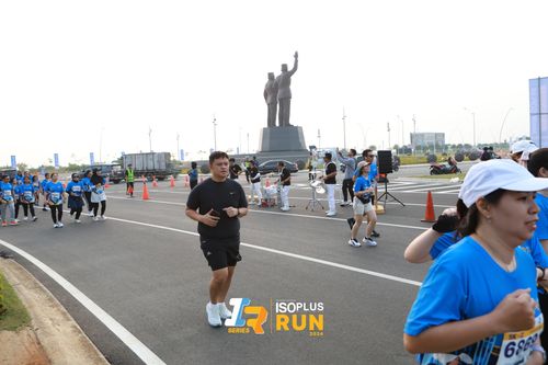 Race photo from ISOPlus Run 2024 Jakarta