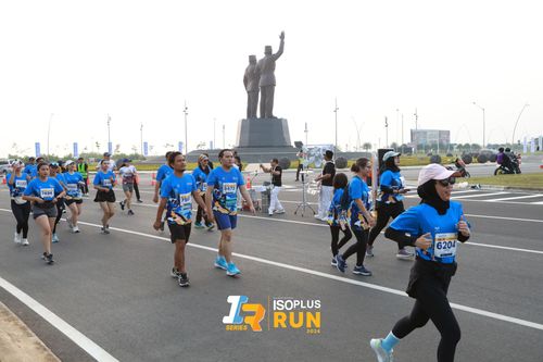 Race photo from ISOPlus Run 2024 Jakarta