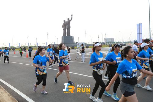 Race photo from ISOPlus Run 2024 Jakarta