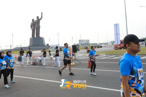 Race photo from ISOPlus Run 2024 Jakarta
