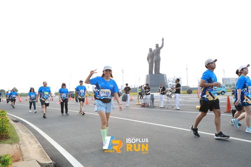 Race photo from ISOPlus Run 2024 Jakarta