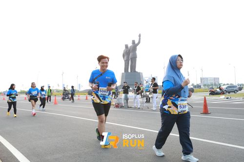 Race photo from ISOPlus Run 2024 Jakarta