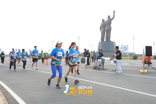 Race photo from ISOPlus Run 2024 Jakarta