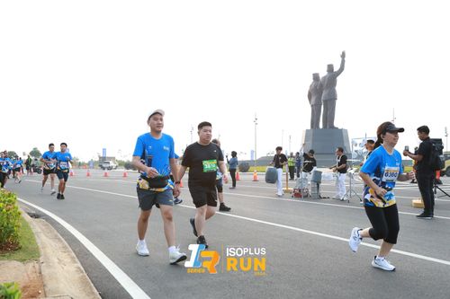 Race photo from ISOPlus Run 2024 Jakarta