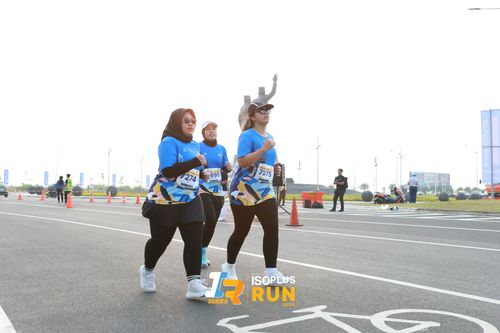 Race photo from ISOPlus Run 2024 Jakarta