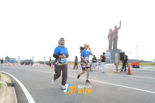 Race photo from ISOPlus Run 2024 Jakarta