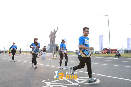 Race photo from ISOPlus Run 2024 Jakarta