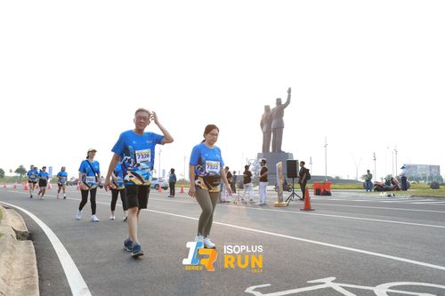 Race photo from ISOPlus Run 2024 Jakarta