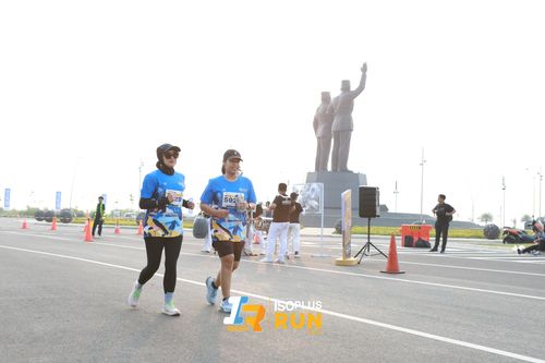 Race photo from ISOPlus Run 2024 Jakarta