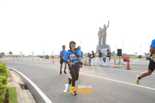 Race photo from ISOPlus Run 2024 Jakarta