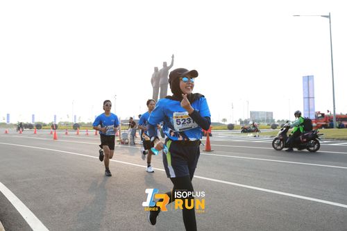 Race photo from ISOPlus Run 2024 Jakarta