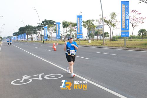 Race photo from ISOPlus Run 2024 Jakarta