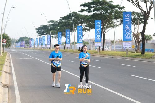 Race photo from ISOPlus Run 2024 Jakarta