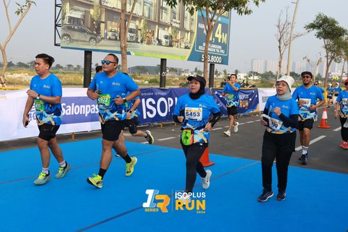 Race photo from ISOPlus Run 2024 Jakarta