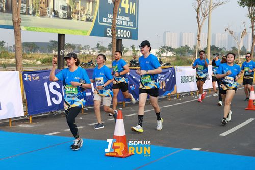 Race photo from ISOPlus Run 2024 Jakarta