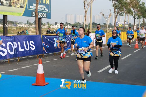 Race photo from ISOPlus Run 2024 Jakarta