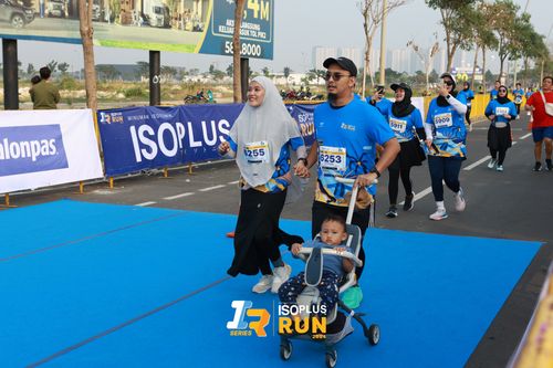 Race photo from ISOPlus Run 2024 Jakarta
