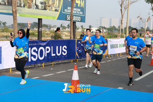 Race photo from ISOPlus Run 2024 Jakarta