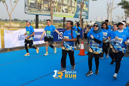 Race photo from ISOPlus Run 2024 Jakarta